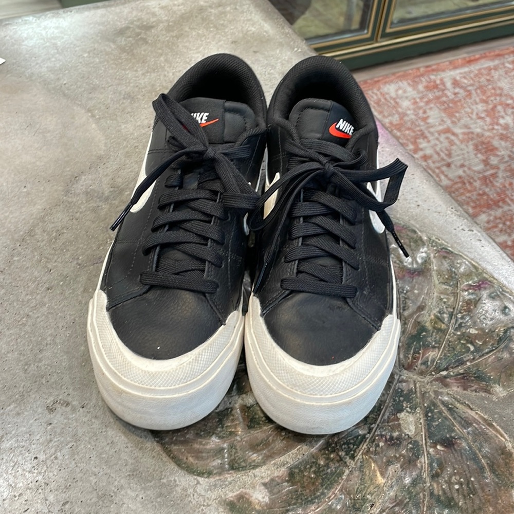 Court Legacy Lift Nike